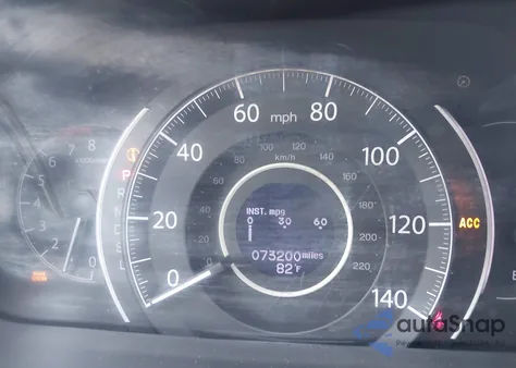 2016 Honda Cr-V Touring z USA, uszkodzony, nr VIN 5J6RM3H95GL025401